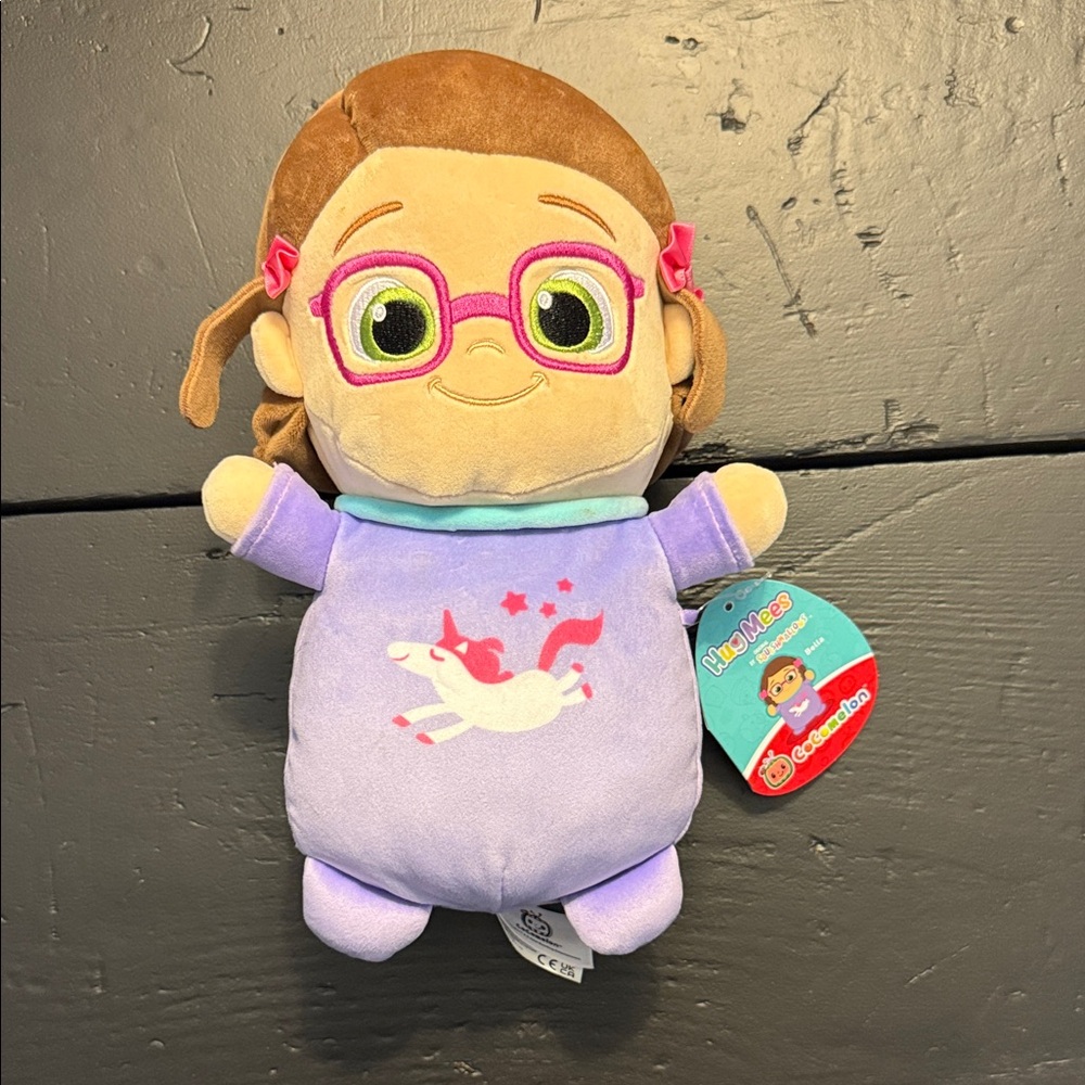 Squishmallows 11" Hugmees Cocomelon Bella
